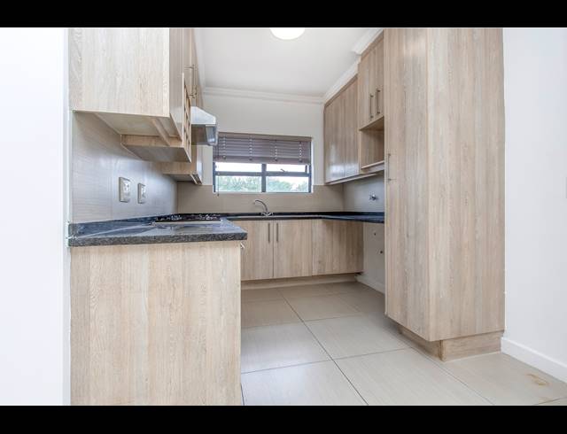 3 BEDROOM APARTMENT RENTED IN WILGEHEUWEL